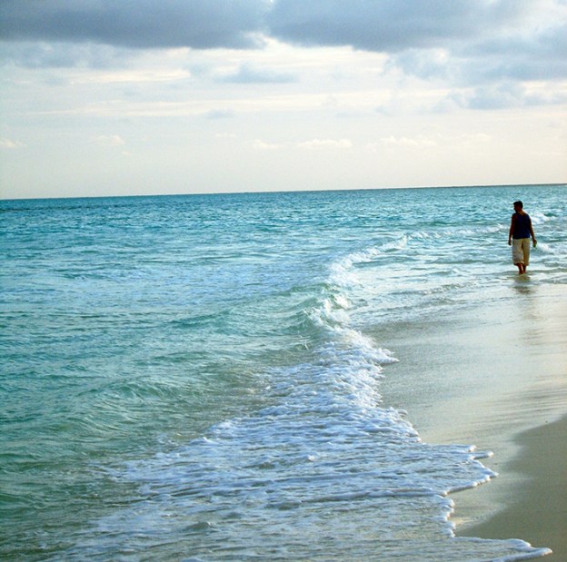 2005-liam-on-sandbank
